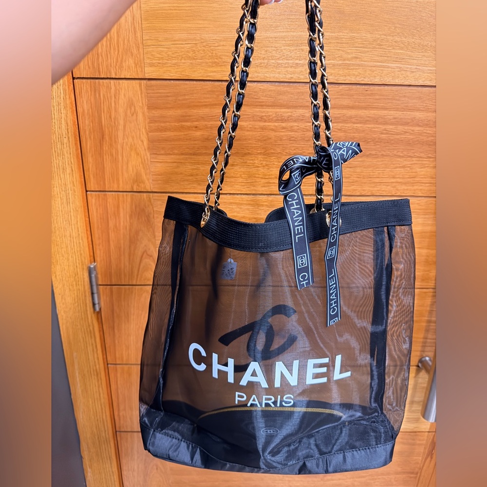 CHANEL Black Mesh Tote with Gold Chain - Picture 6 of 15